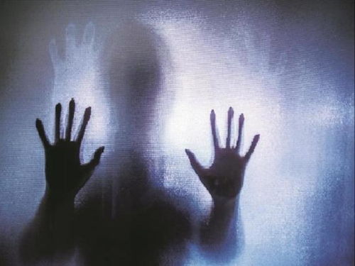 女子指控医生按摩时侵犯其身体